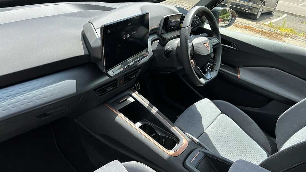 Cupra Born 169kW e-Boost V3 58kWh 5dr Auto