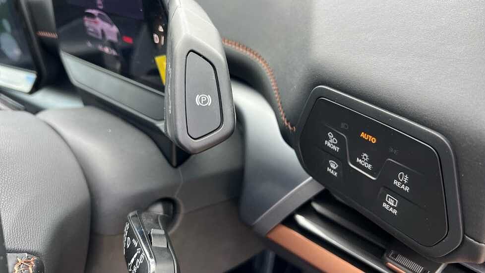 Cupra Born 169kW e-Boost V3 58kWh 5dr Auto